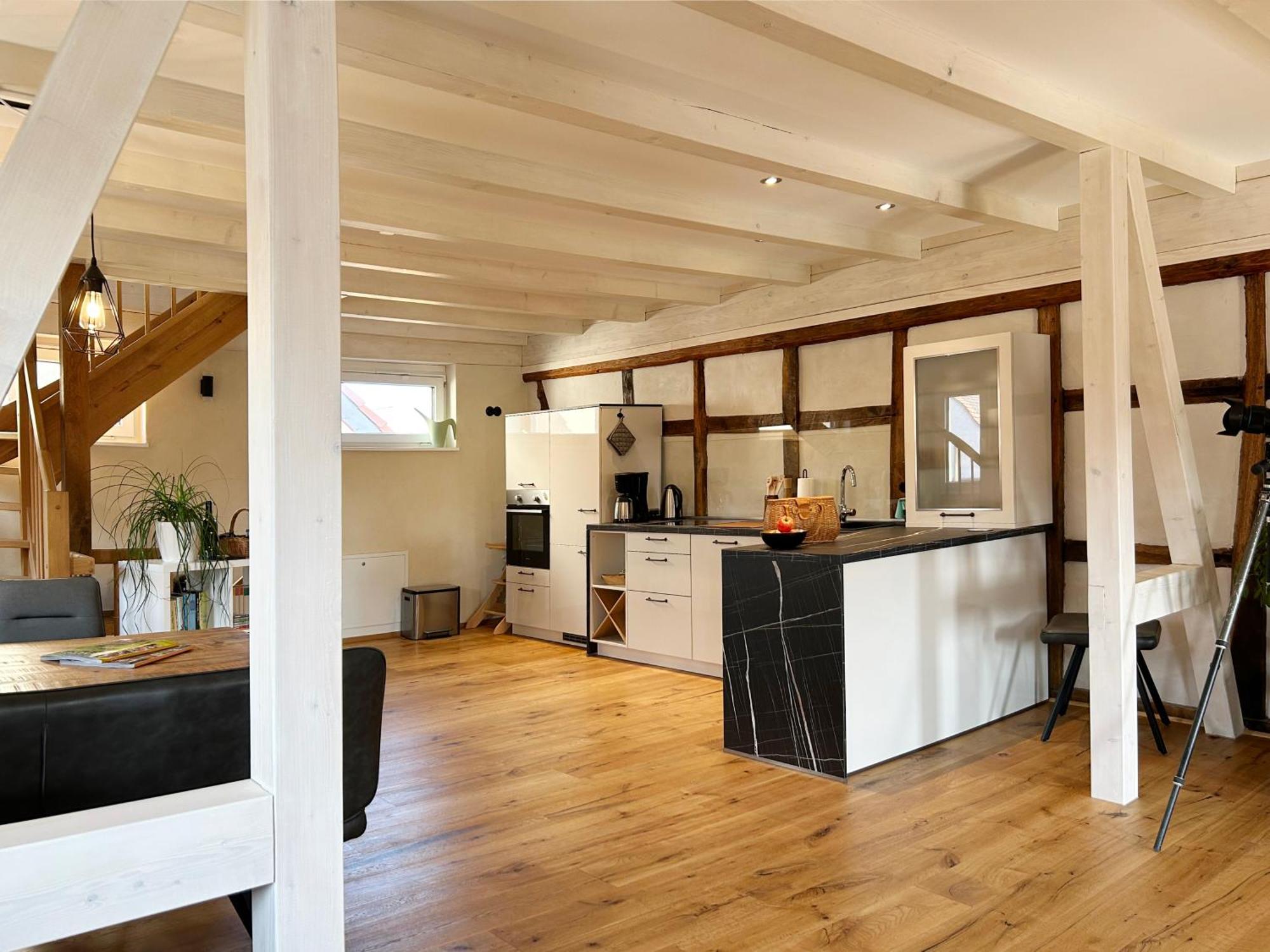 Apartment Herrmanns Haeuser - Leipziger Neuseenland - Grosszuegiges - Wlan - Parkplatz - Lehmhaus -