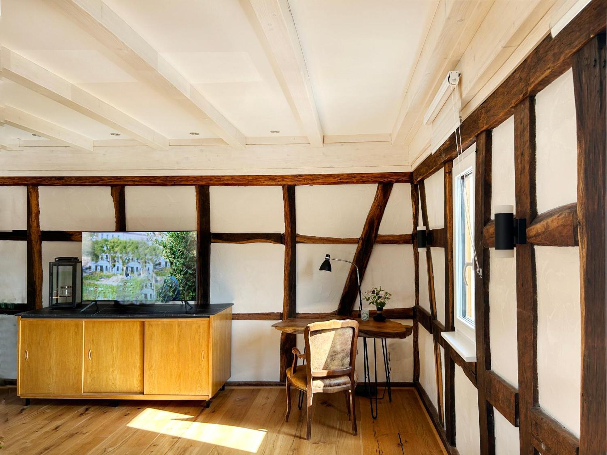Herrmanns Haeuser - Leipziger Neuseenland - Grosszuegiges - Wlan - Parkplatz - Lehmhaus - Apartment